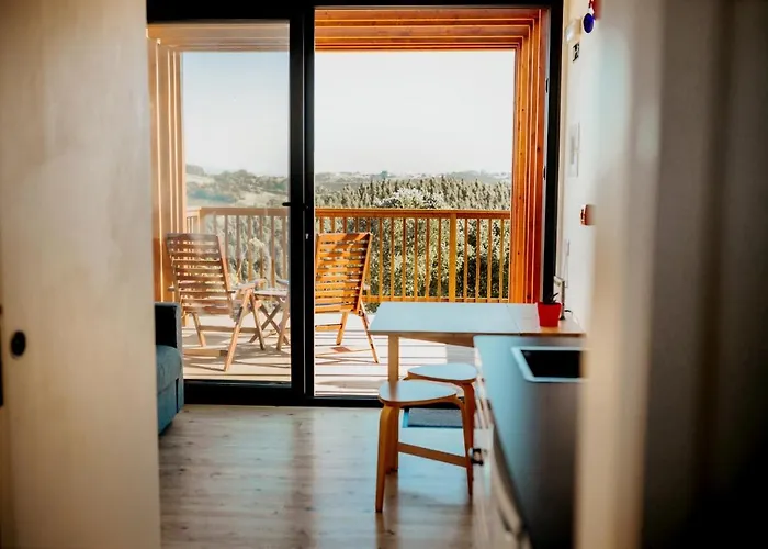 Da Colina Alojamento de Acomodação e Pequeno-almoço 3*